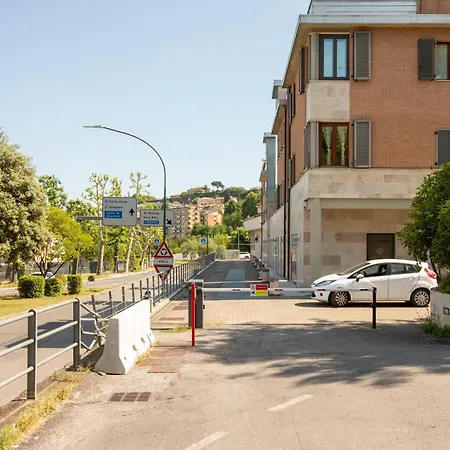 Stazione E Ospedale - Moderna * Siena