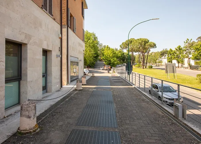 Stazione E Ospedale - Moderna Apartman *