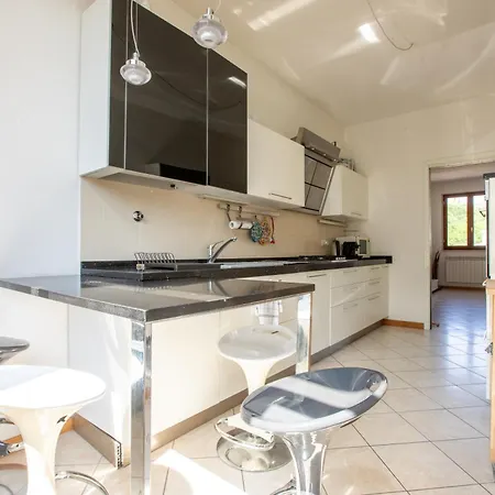 Stazione E Ospedale - Moderna *