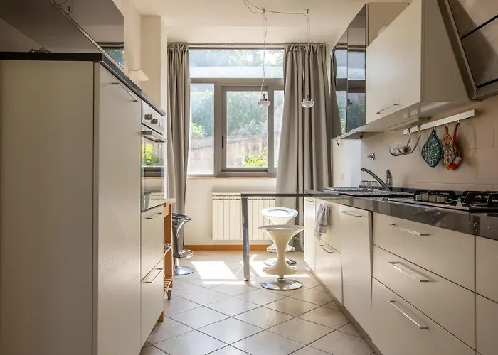 Stazione E Ospedale - Moderna